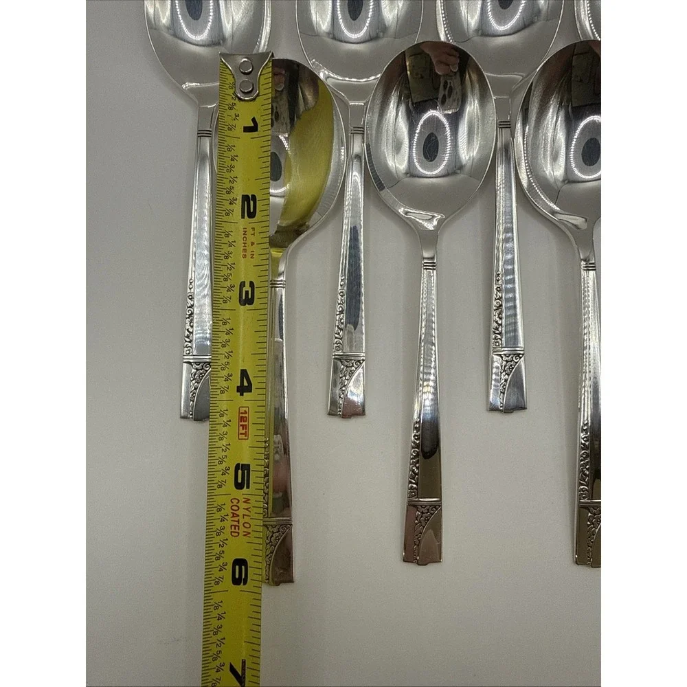 Oneida Nobility Plate Caprice Silverplate Lot of 8 Round Bowl Cream Soup Spoons